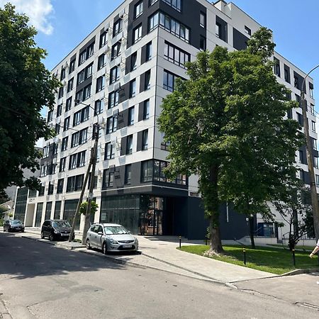 Люкс Апартаменти В Центрі Жк Театральний І Жк Шевченка Rivne Eksteriør bilde