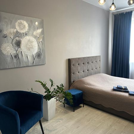 Люкс Апартаменти В Центрі Жк Театральний І Жк Шевченка Rivne Eksteriør bilde